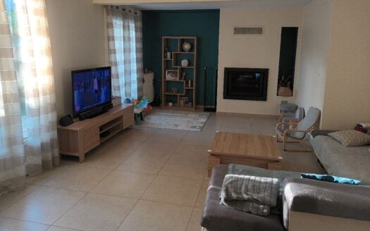 IDEAL FAMILLE/QUARTIER RECHERCHE LES CLAIRIERES DE VERNEUIL/CALME/JARDIN/PROCHE COMMODITES