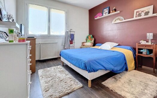 T3 avec balcon secteur oradou