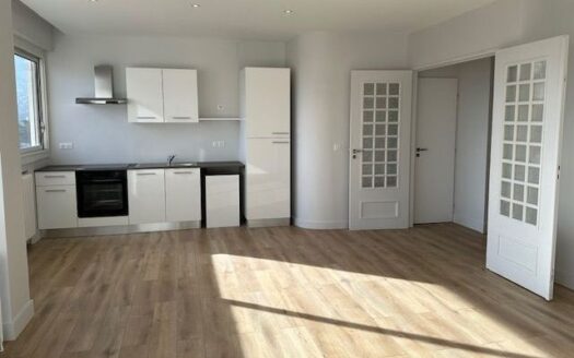 Superbe appartement refait à neuf avec vue imprenable sur les massifs