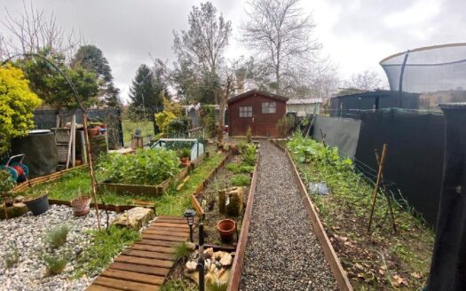 Charmante maison de ville rénovée avec jardin et terrasse couverte