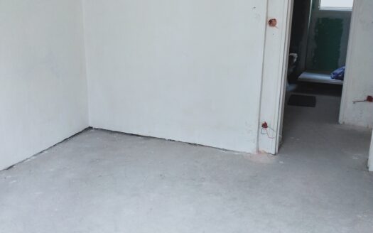 Rare Opportunité – Appartement T2 de Charme à Fort Potentiel ! –  Montmartre