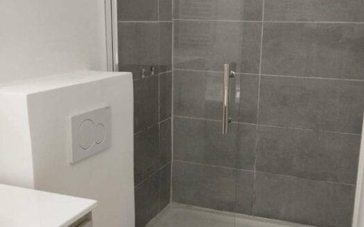 Ensemble de 3 maisonnettes sur parcelle de 220 m2