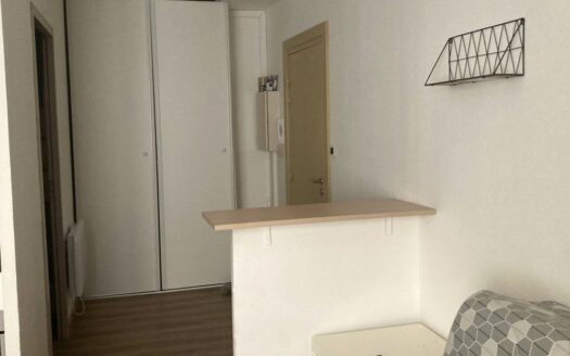 Studio 24m2