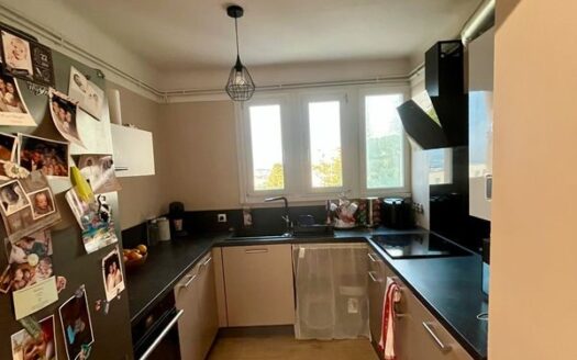 A vendre T3 de 67 m2 lumineux