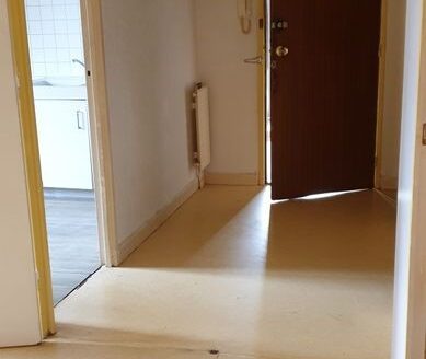 IDÉAL PREMIER ACHAT OU INVESTISSEMENT – T2 EN BON ÉTAT, REZ-DE-CHAUSSÉE, PARKING ET CAVE