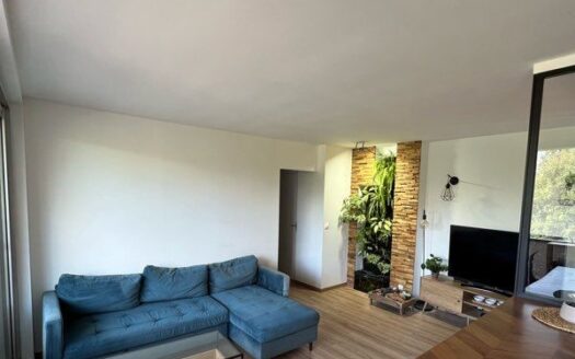 Appartement F3 de 53m3 entièrement rénové dans une résidence sécurisé