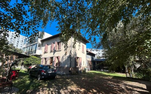Maison ancienne Eaux Claires