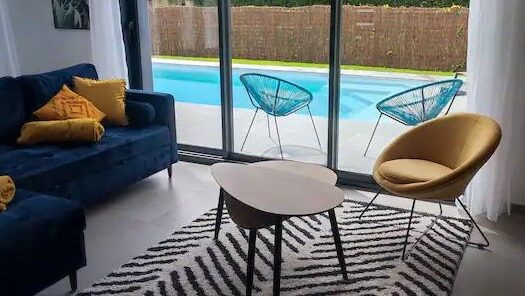 IDÉAL INVESTISSEUR OU FAMILLE : MAISON LUMINEUSE / PISCINE / PROCHE MER / LOCATION SAISONNIÈRE