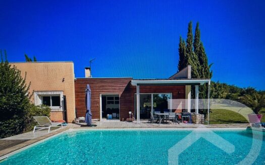 Vente maison d architecte 165 m2 preignan.gers