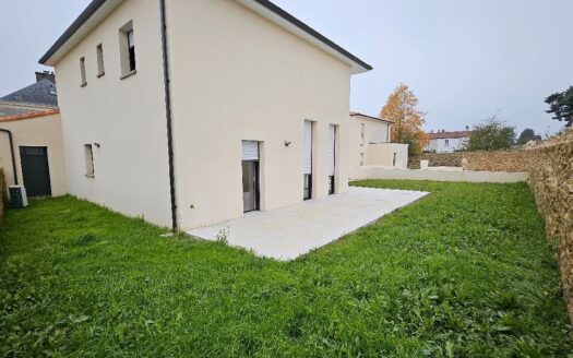 Maison neuv Vallet