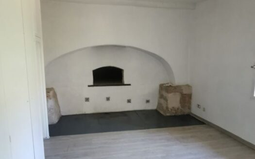 1/3  2 maisons pierres 50 m2 vallée du Lot
