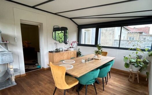 Maison 7 pièces 153m²