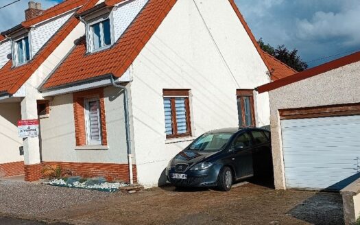 IDÉAL FAMILLE/MAISON DE CHARME/LUMINEUX/JARDIN/TERRASSE/CALME