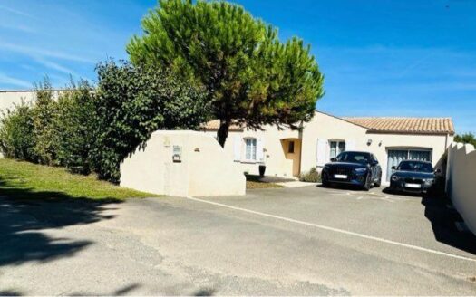 Maison de 7 pièces (172m2)