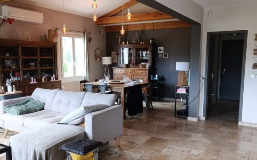 Maison 200 m² avec grand terrain