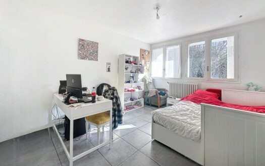 IDEAL INVESTISSEURS – F4 LUMINEUX / IDÉALEMENT SITUÉ / LOCATAIRES FIABLES ET FIDELES