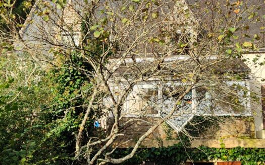 Rare sur le marché : maison de caractère dans un cadre exceptionnel