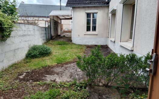 Maison 172 m² sur 693 m²• Orléans • Quartier Barrière Saint-Marc