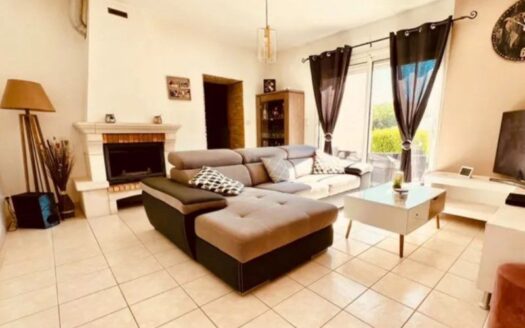 Maison 8 pièces 182 m2