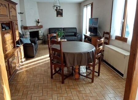 IDEAL FAMILLE – Maison individuelle avec sous-sol total et potentiel d’aménagement