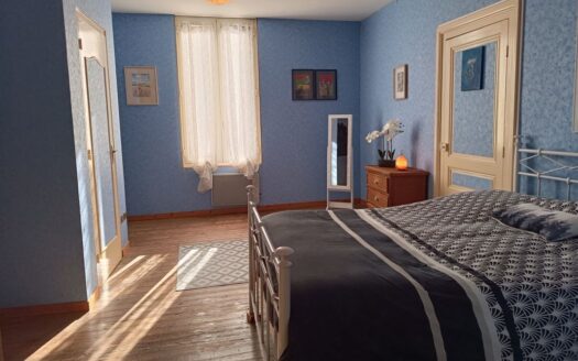 Le Fleix Maison en pierre 6 pièces 89 000
