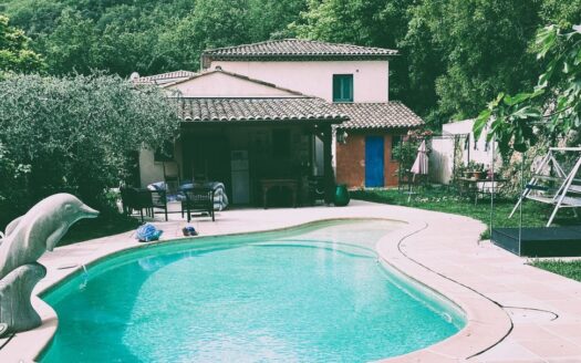 Villa sur la côte d’azur avec vue imprenable