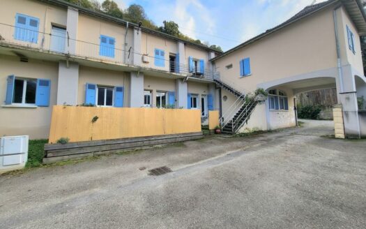 Appartement à rénover, 113.97 m², IDEAL FAMILLE / INVESTISSEUR