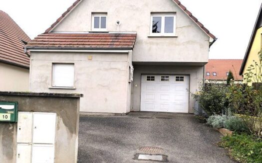 IDEAL FAMILLE- Belle maison de 100 m² avec piscine