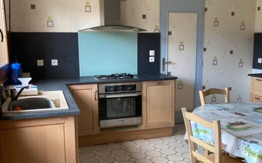 1/3  MAISON INDIVIDUELLE 148 m²