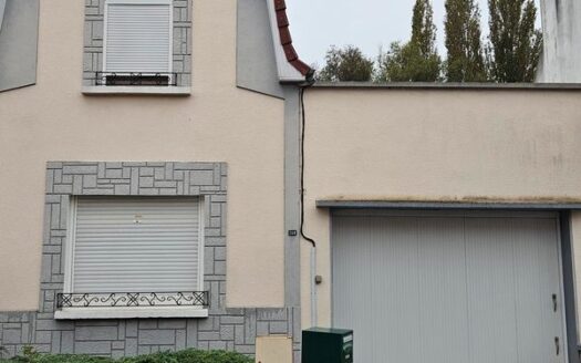 Maison de 118m2 jardin et grand garage