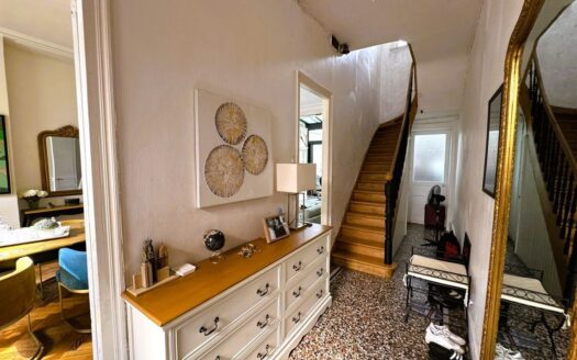 IDEAL FAMILLE : MAISON BOURGEOISE LUMINEUSE AVEC JARDIN, TRAVAUX RÉCENTS ET GRAND POTENTIEL