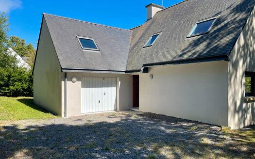 Maison 6 pièces 116 M2 à Moëlan-sur-Mer 29350