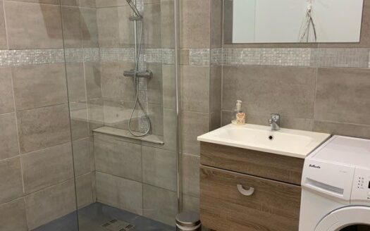 STUDIO luxueux 36m2 avec toutes commodités à proximité