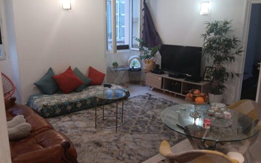 IDÉAL INVESTISSEURS : IMMEUBLE DE RAPPORT AVEC 3 APPARTEMENTS ET LOCAL COMMERCIAL À TARBES