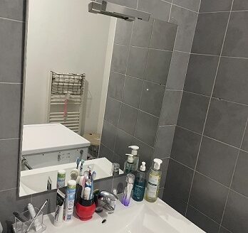 T2 LUMINEUX EN DERNIER ÉTAGE AVEC BALCON ET BOX – MARSEILLE 3E – INVESTISSEMENT SÛR OU PREMIER