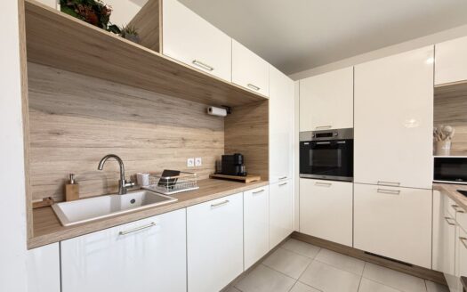 Appartement 3 pièces 65.90m2