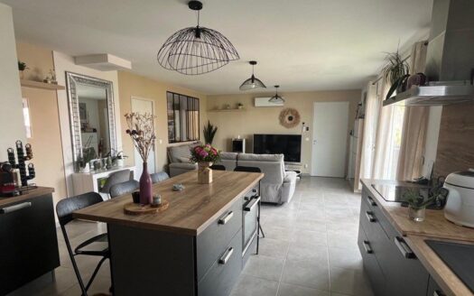 Maison 5 pièces de 100m2 à Forcalquier