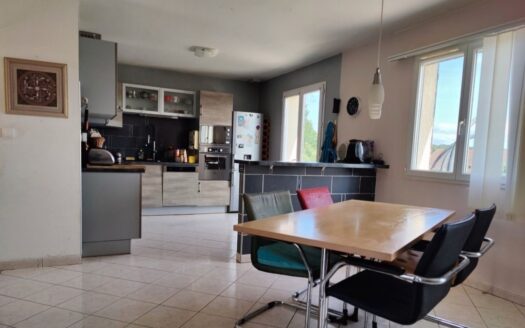 Maison de plain pied 10 minutes de Sens