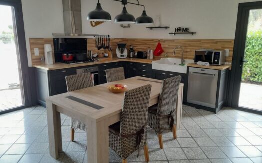 Maison 4 pièces 121 m²