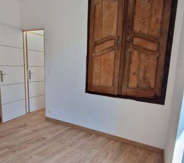Vend maison de village type 3