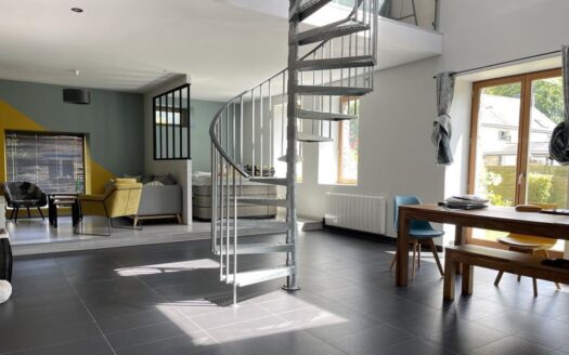 Maison – loft – 165m²