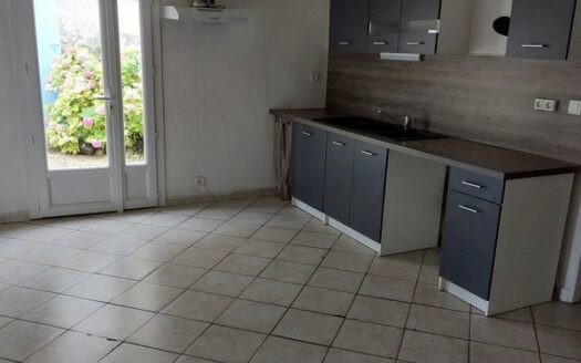 IDEAL FAMILLE – Charmante Maison de Bourg