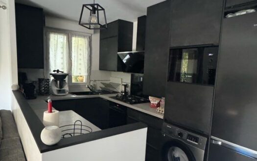 IDEAL FAMILLE – Appartement F4 spacieux, Jardin, boxe à Montévrain