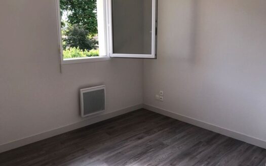 Appartement 2 pièces 45 m² + place de parking