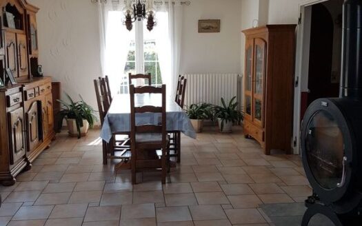 IDEAL FAMILLE- Belle Maison à Montigny-le-Roi