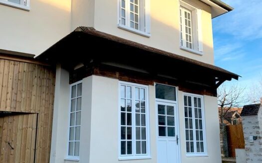 Ensemble de 2 maisons de 285m² – Idéal habitation et projet locatif ou activité libérale