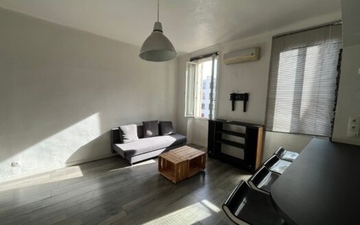 IDEAL INVESTISSEUR- T1/2 vendu loué proximité Baille