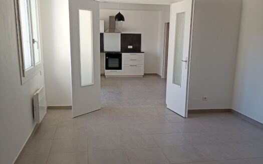 JOLI T3 À MANOSQUE – CENTRE-VILLE, PLEIN SUD