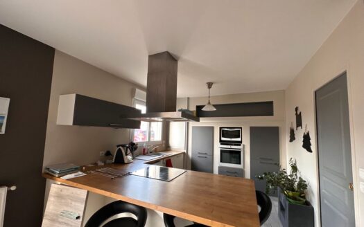 Maison moderne et familiale de plain-pied à vendre – 126 m² à Saint-Germain-du-Corbéis