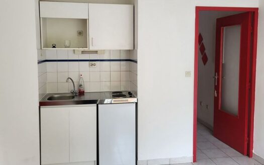 STUDIO 22 m2 avec terrasse 4m² – Montpellier Beaux Arts St Lazare